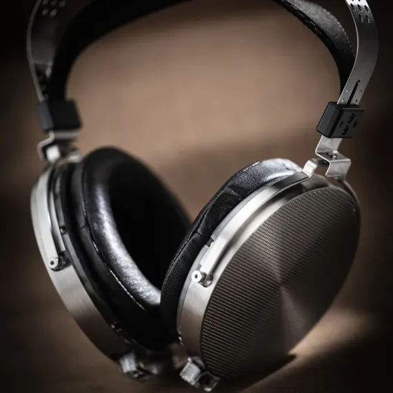 MoonDrop Para II Silver