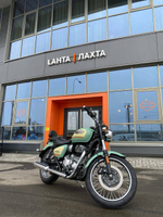 Royal Enfield Meteor 350 Aurora Green