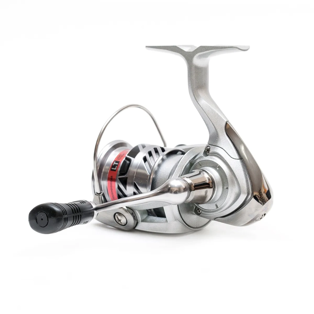 Безынерционная катушка Daiwa Crossfire LT 2500