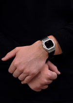 Мужские наручные часы Casio G-Shock GM-5600M-1