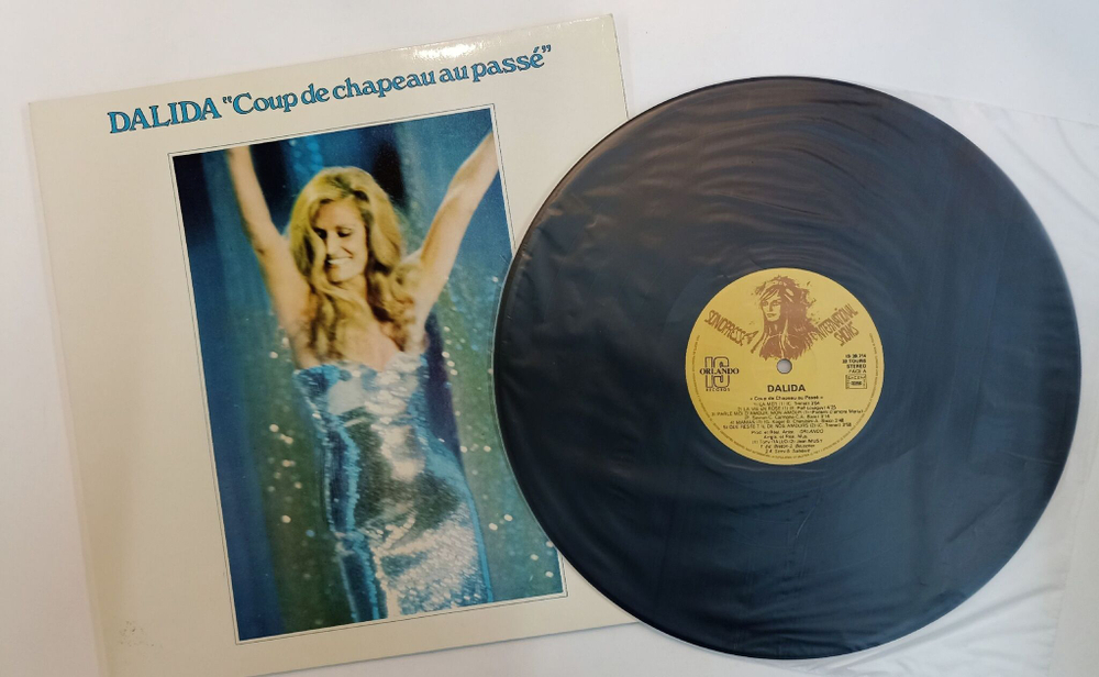 Винтажная виниловая пластинка LP Dalida Coup De Chapeau Au Passe (France 1976)