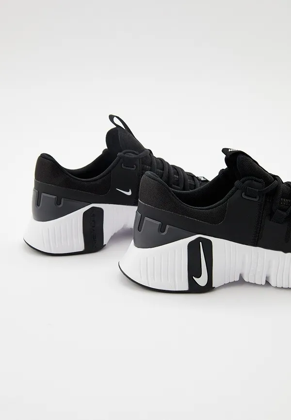Кроссовки женские NIKE W NIKE FREE METCON 5
