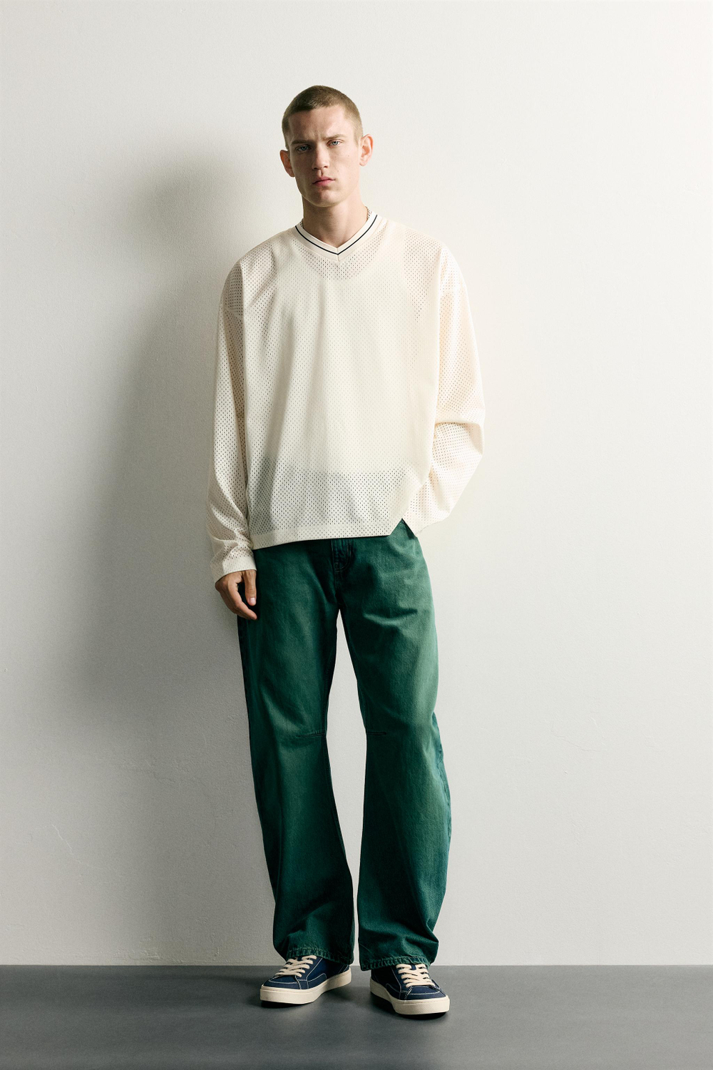ФУТБОЛКА RELAXED FIT С РЕЛЬЕФНОЙ СТРУКТУРОЙ — ZARA