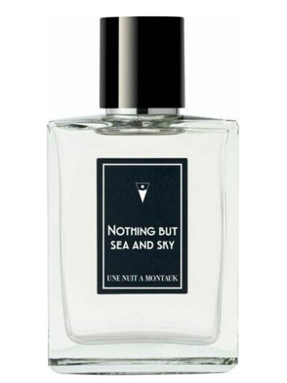 Une Nuit Nomade Nothing but Sea and Sky