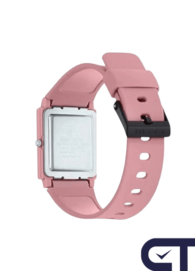 CASIO MQ-38UC-4A — классические аналоговые часы с чёрным циферблатом и розовым ремешком