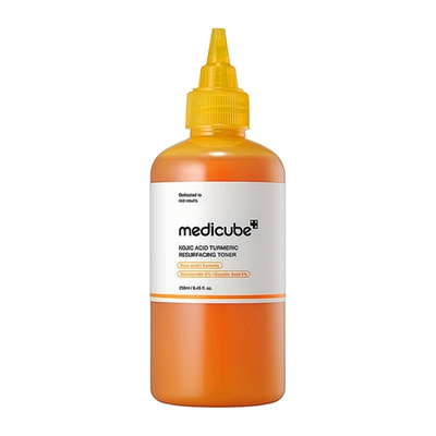 Тонер отшелушивающий с кислотами MEDICUBE Kojic Acid Turmeric Resurfacing Toner (250мл)