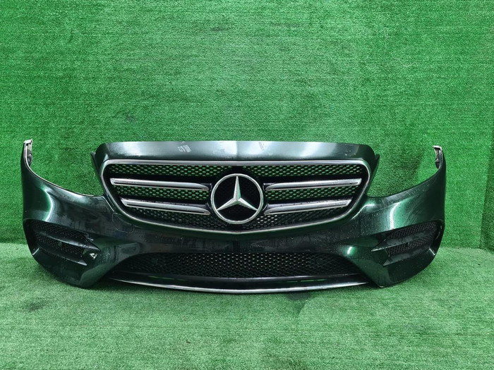 Бампер передний Mercedes E W213 16-21 AMG В сборе