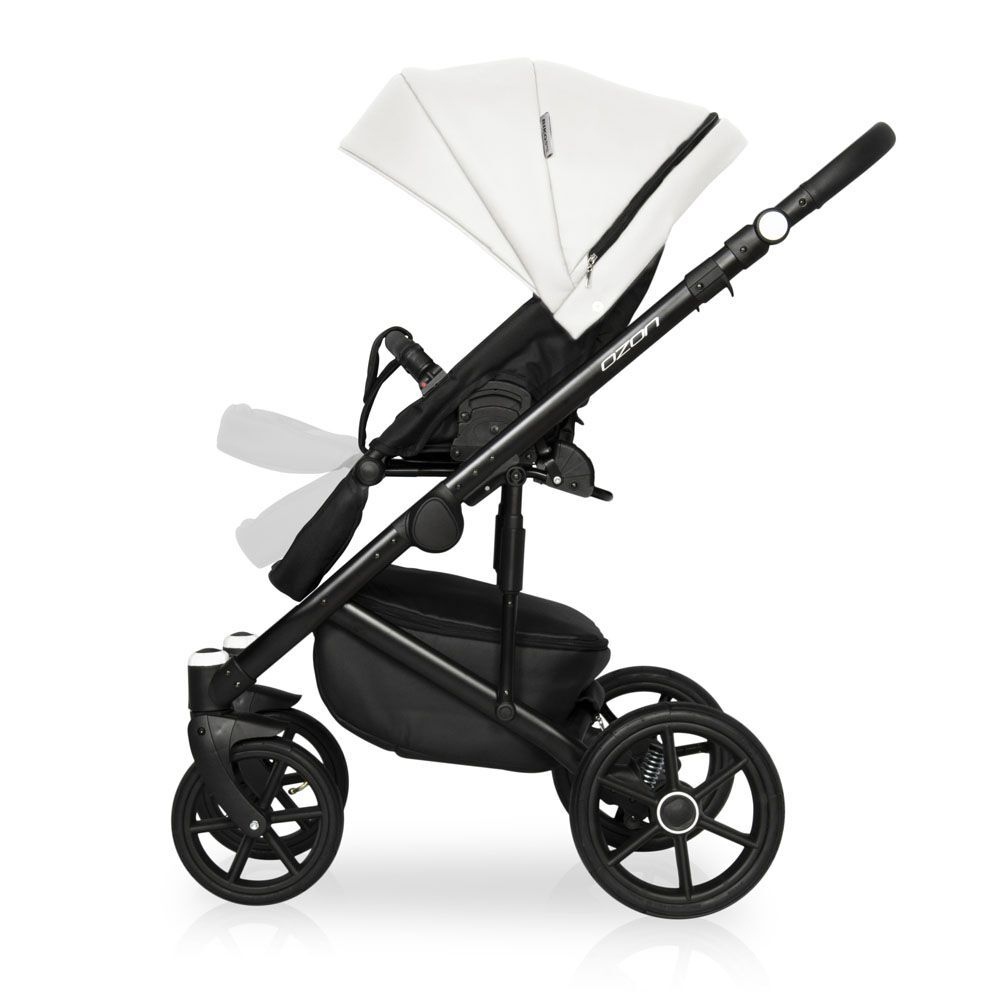 Коляска  OZON (2 в 1) (RIKO BASIC) 07 белый