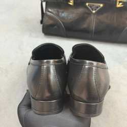 Лоферы Prada
