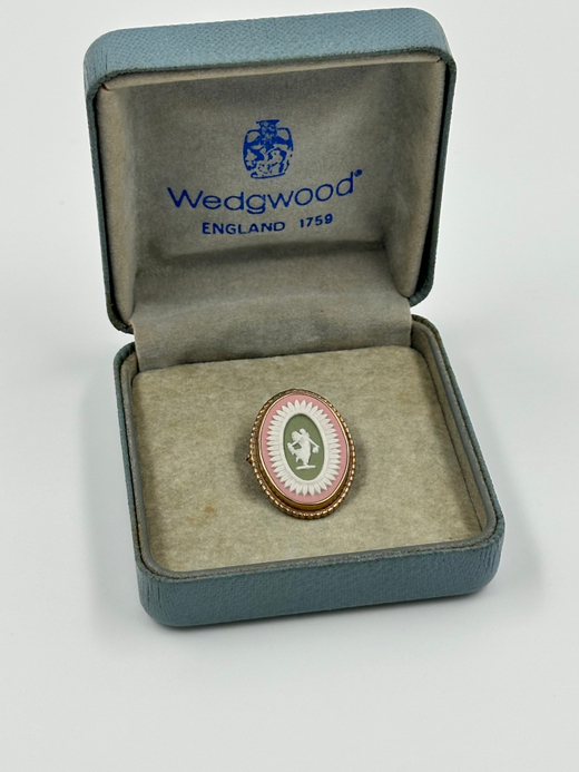 Брошь-кулон Wedgwood трёхцветная
