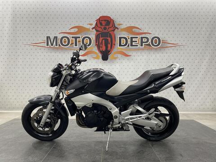 Suzuki GSR400 2006