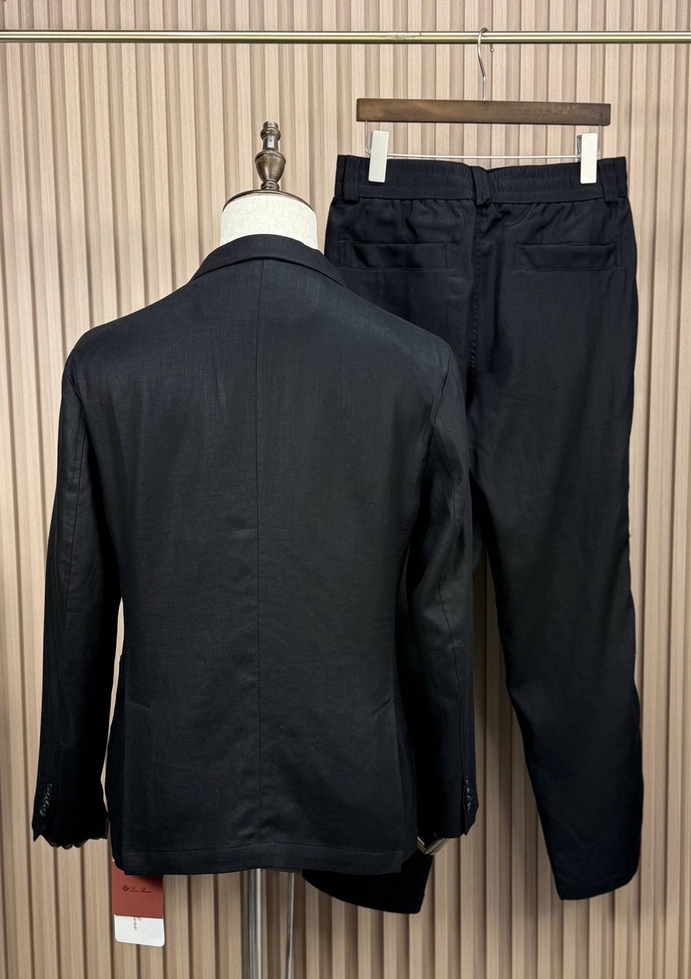 Льняной костюм Loro Piana