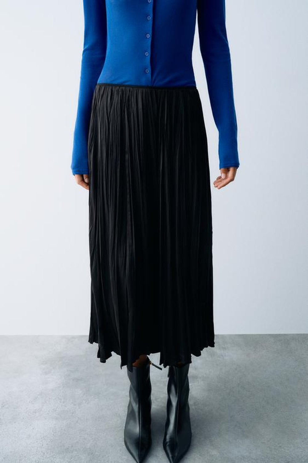 ZARA АТЛАСНАЯ ЮБКА МИДИ, ЧЕРНЫЙ