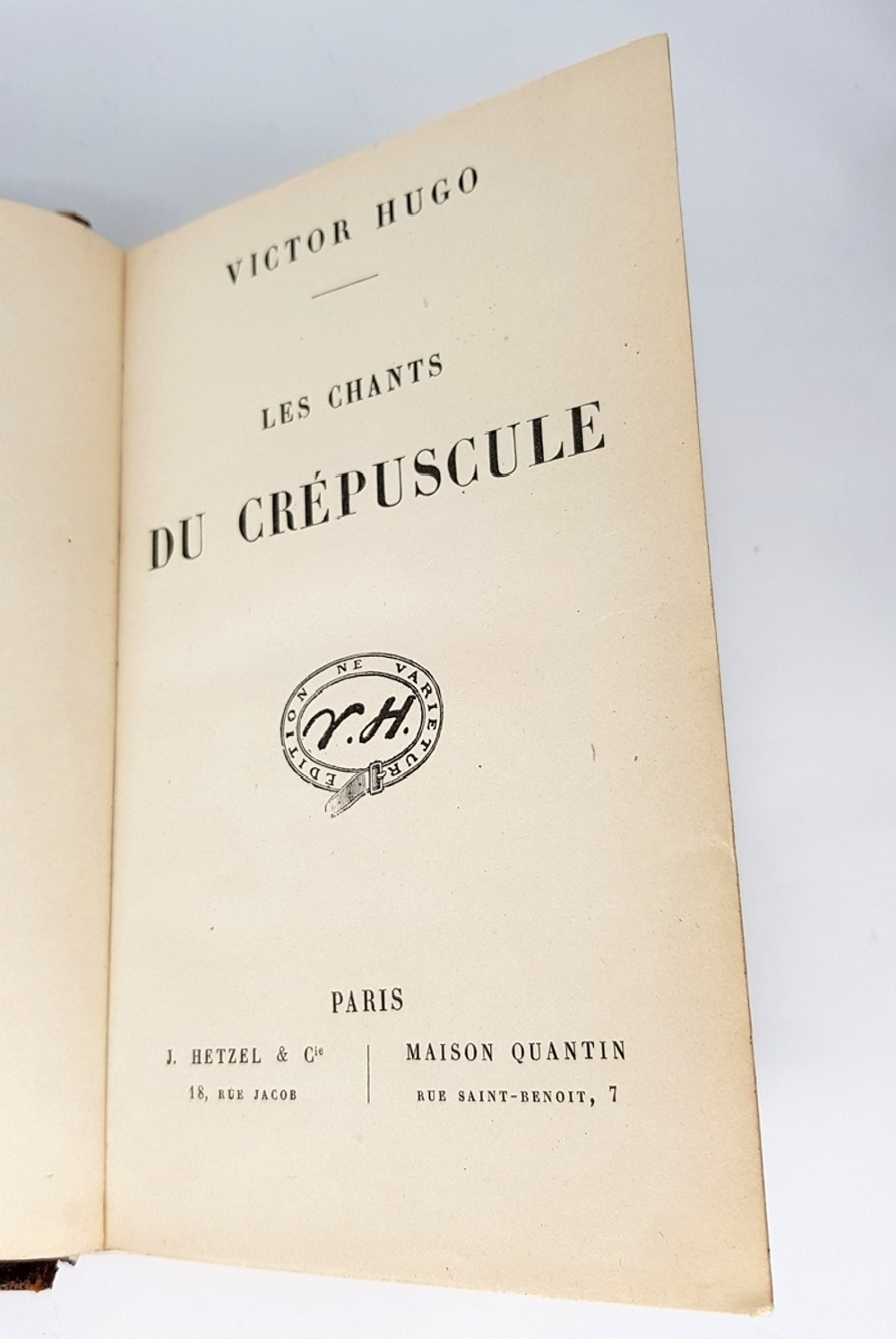 "Oeuvres completes de Victor Hugo. Les chants du Crepuscule". Victor Hugo. 1880 г.