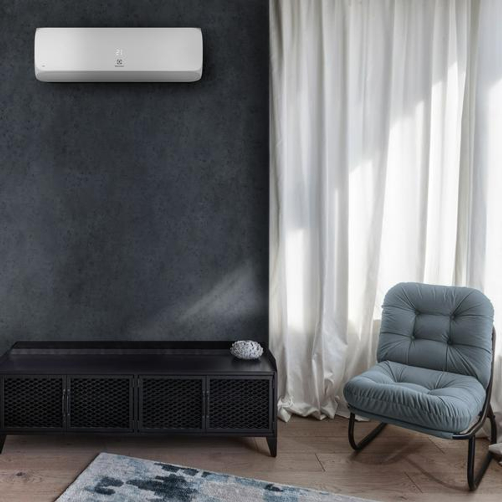 Сплит-система ELECTROLUX, LOFT (on/off), EACS-18HAL/N8/in / EACS-18HAL/N8/out