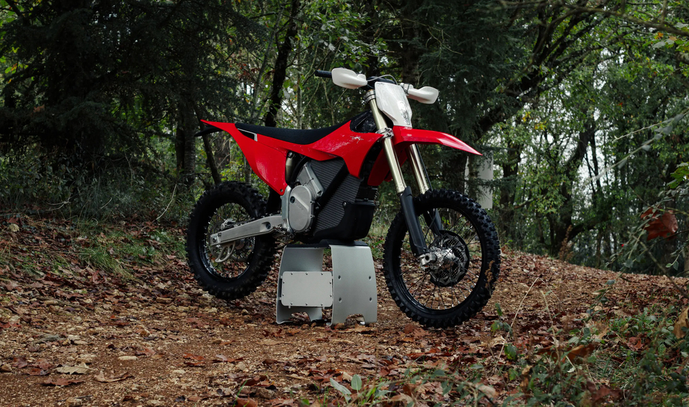Stark Varg 2026 EX - ALPHA 80hp (RED)