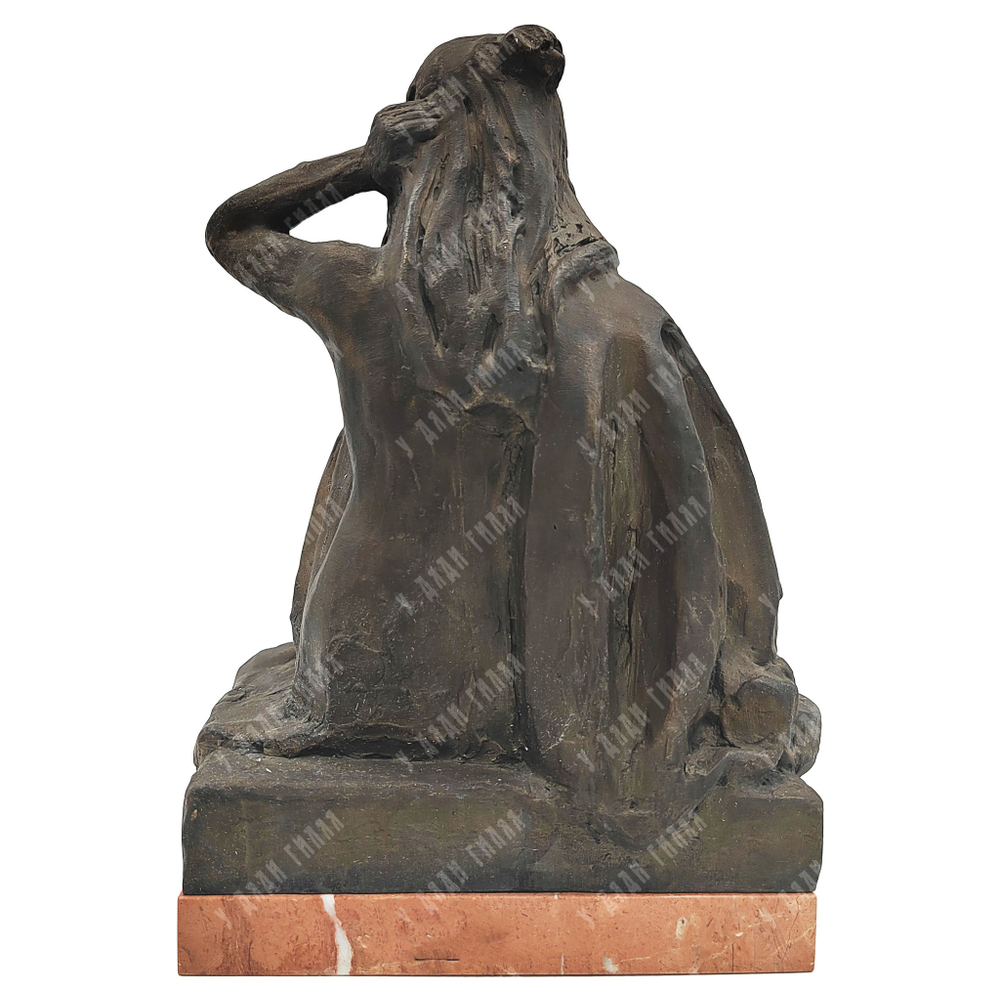 Динес Ю. С. Памятник Розе Джелакаевой. Бронза, литьё. 1985