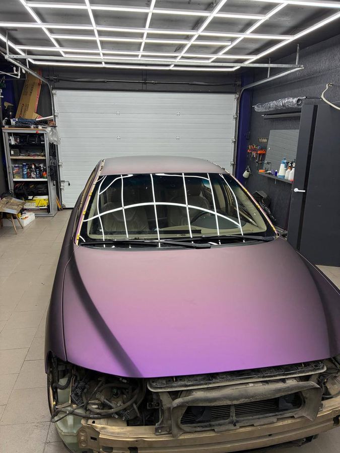 VOLVO S60 оклейка в цветную полиуретановую пленку Carbins PPF Pinot Noir MF-008 антигравийная защита кузова
