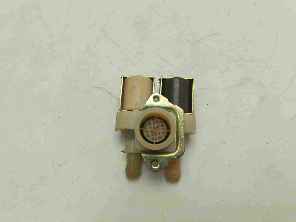 2296XW кт227 Клапан подачи воды для стиральной машины Indesit 2296XW б/у