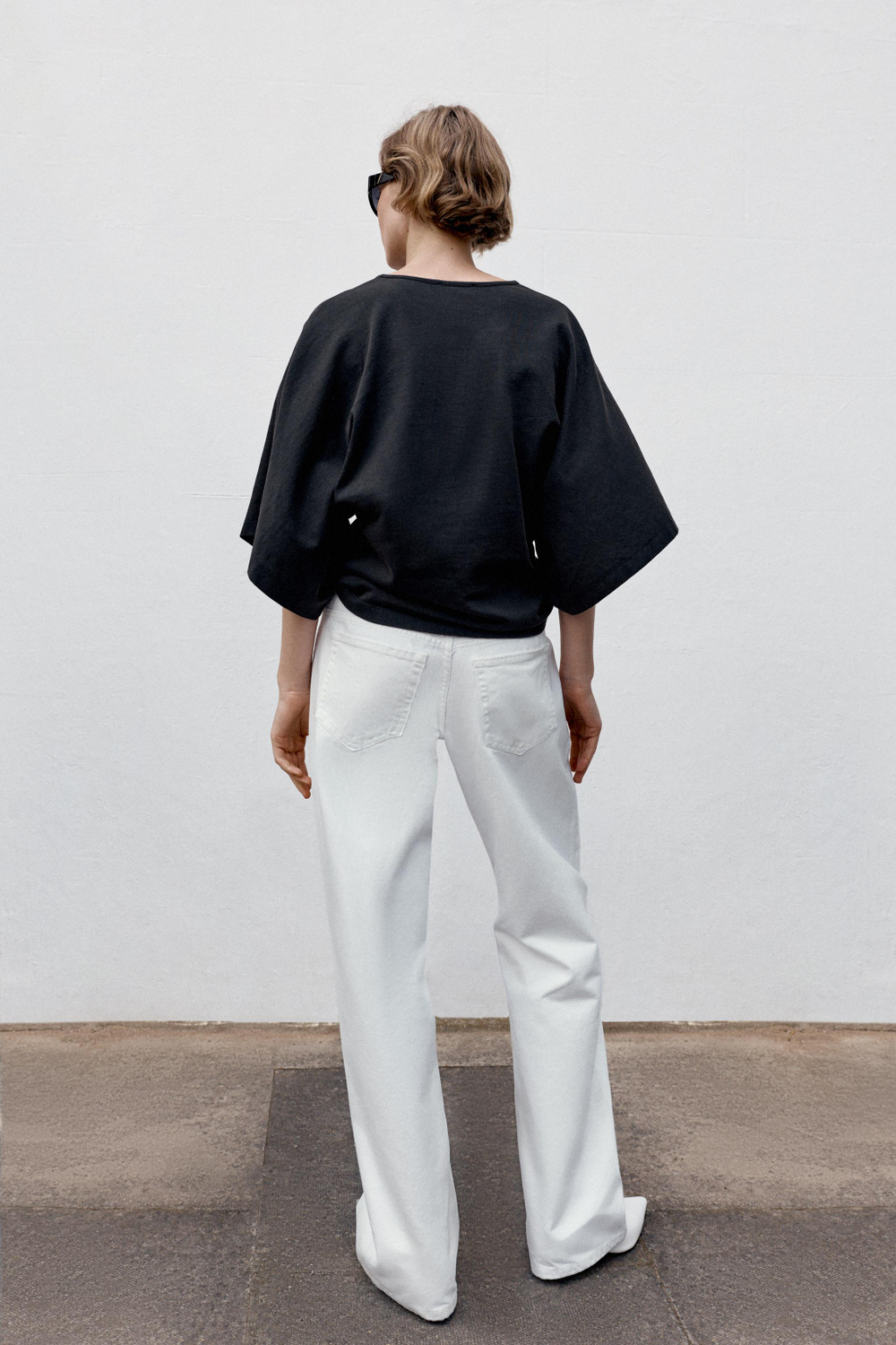 ФУТБОЛКА С ВОРОТНИКОМ ХЕНЛИ — ZARA