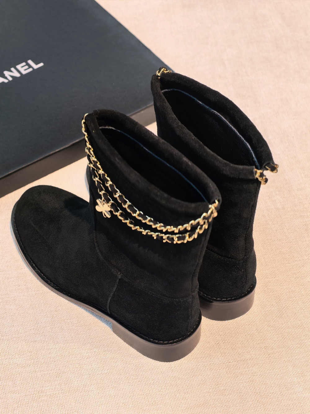 Ботинки Chanel