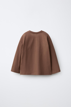 ZARA ФУТБОЛКА С ВЫШИВКОЙ «СЕРДЦЕ», ШОКОЛАДНЫЙ