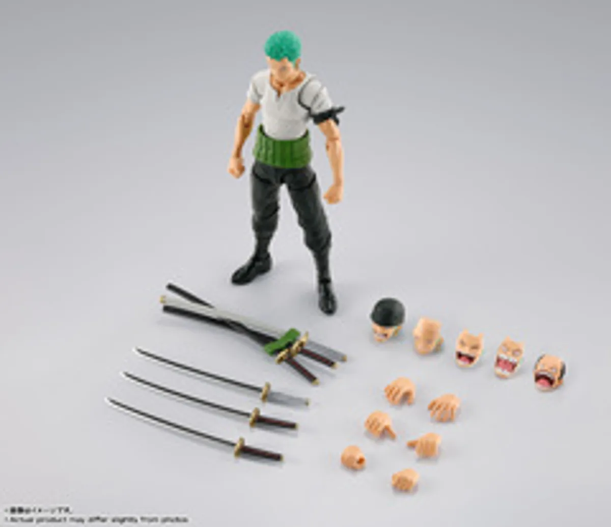 Фигурка S.H.Figuarts One Piece: Roronoa Zoro (Romance Dawn)