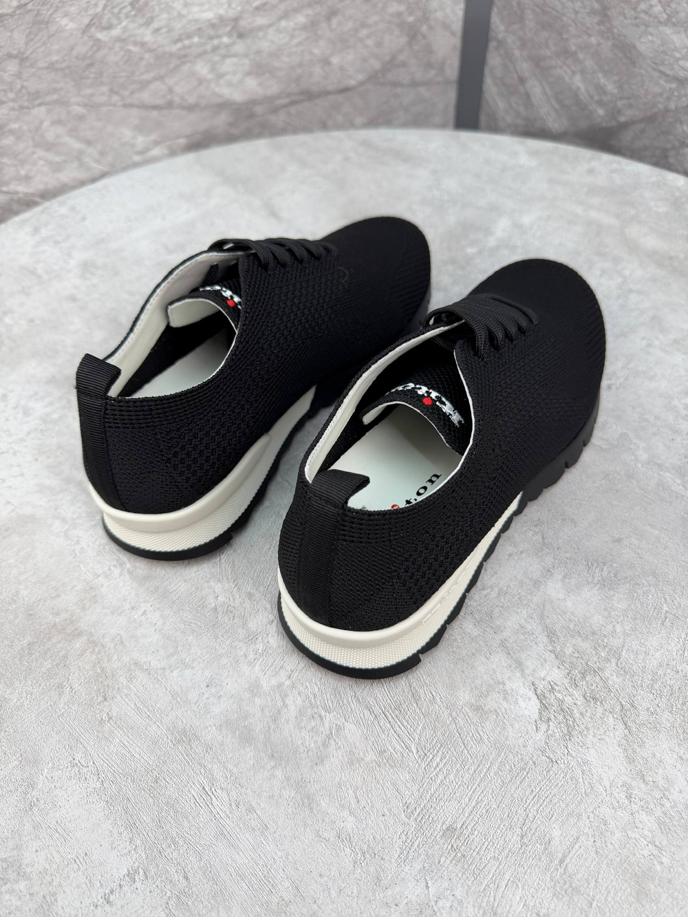 Кроссовки Kiton