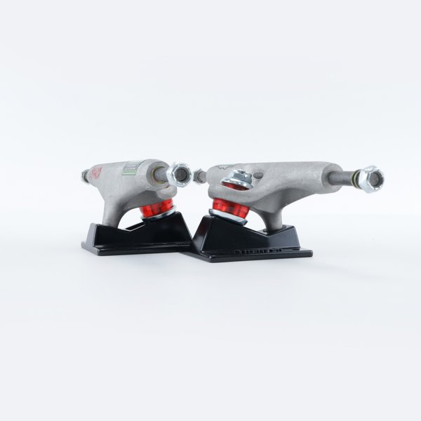 Подвески THUNDER TRUCKS ISHOD BLOODSPORT LIGHTS (Raw/Black) артикул: - купить в магазине Дайс