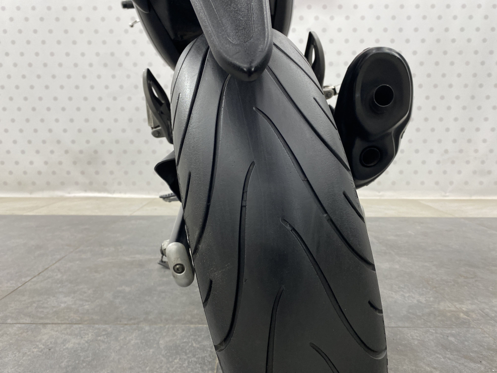 Suzuki Gladius SFV400 , 2015