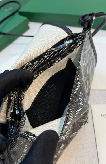 Кошелек Goyard Plumet