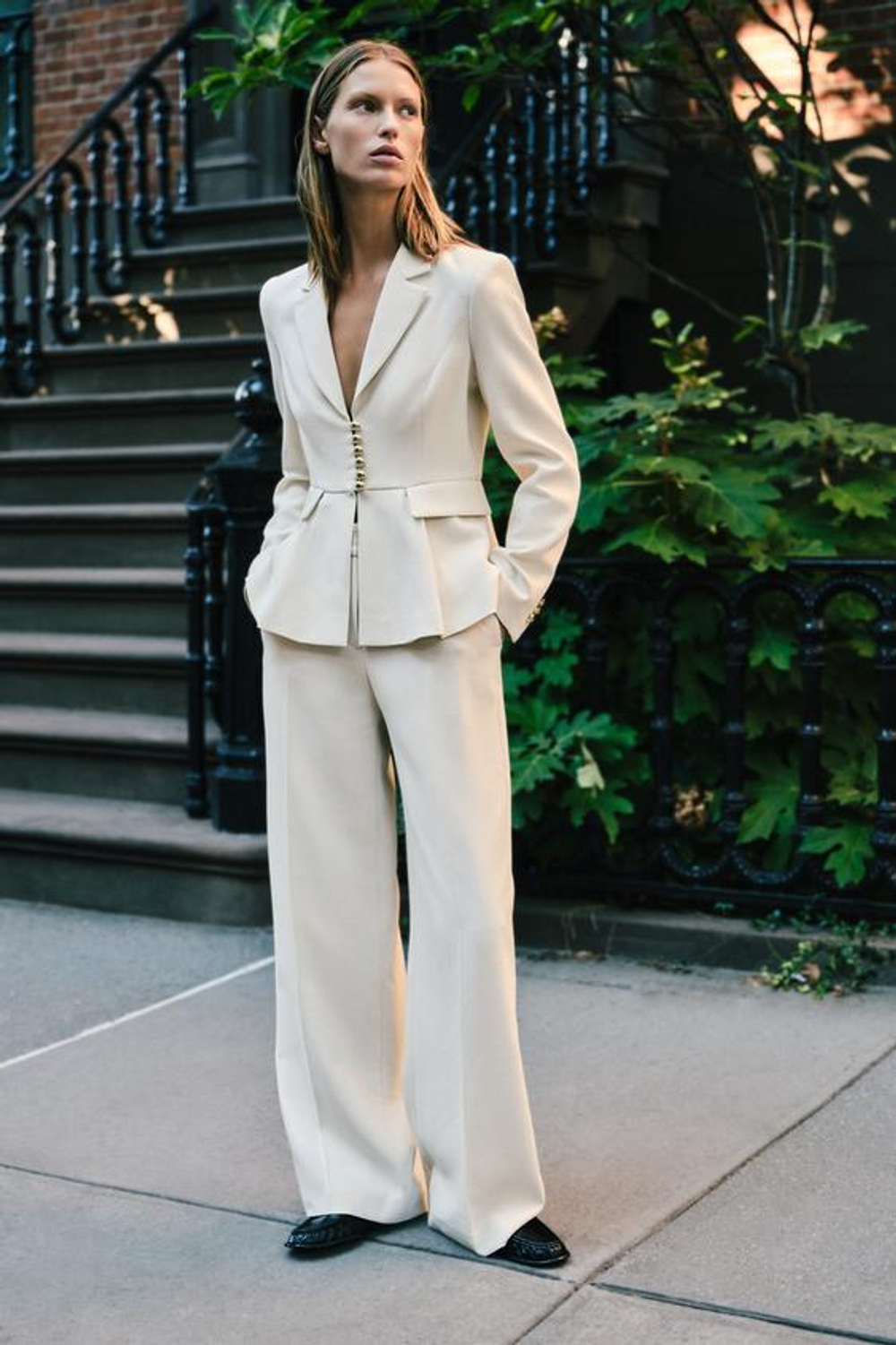 ZARA БРЮКИ ПРЯМОГО КРОЯ, ЭКРЮ
