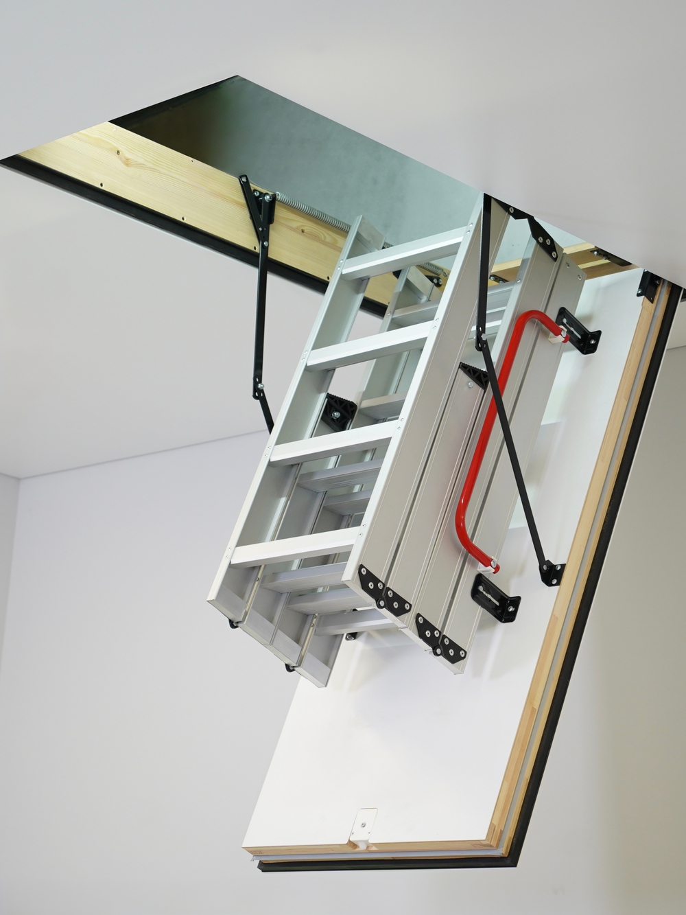 ALU PROFI LITE LONG алюминиевая чердачная лестница с люком