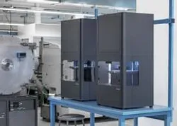 Фотография — 3D-принтер Markforged Metall X