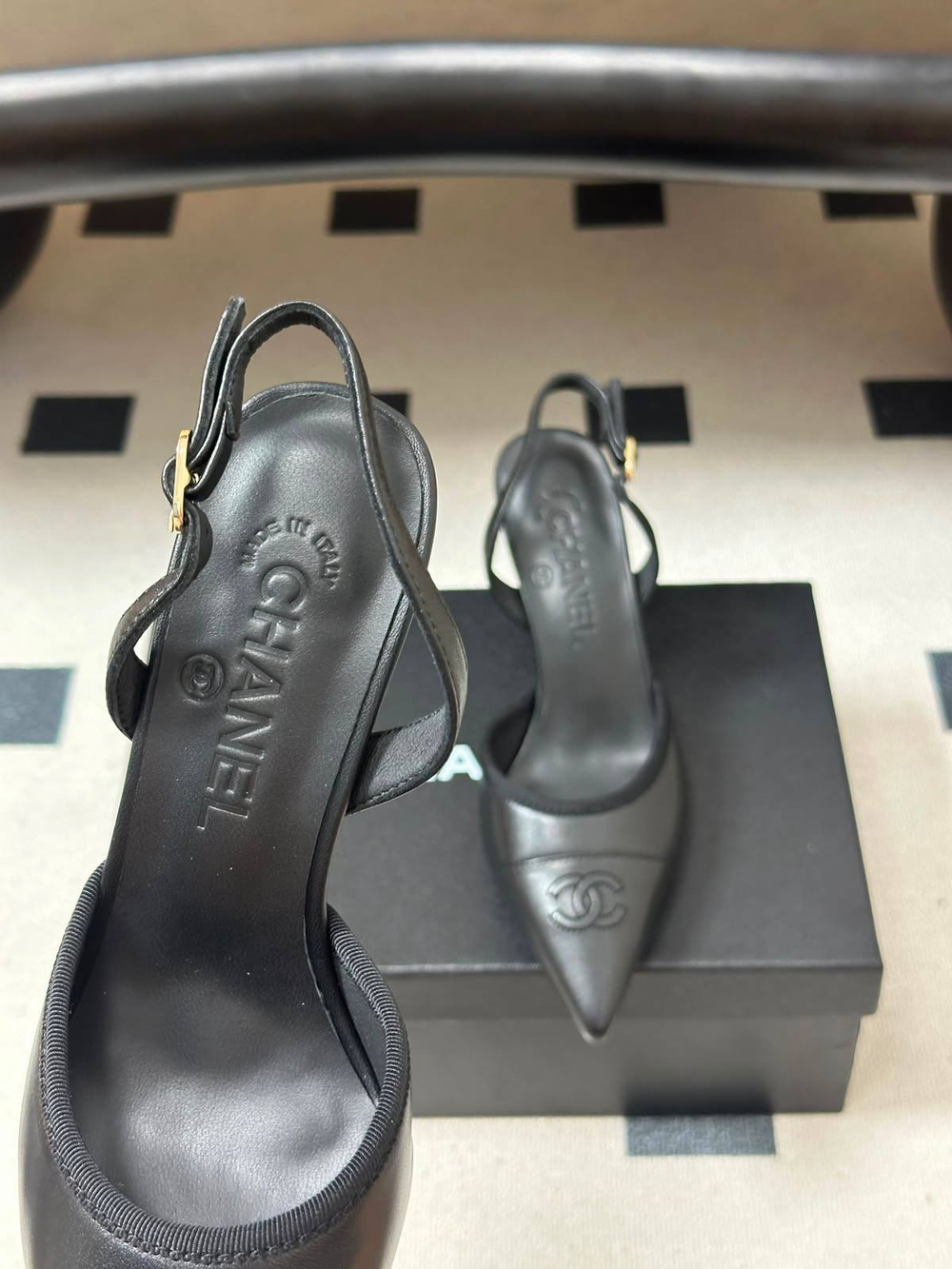 Босоножки CHANEL