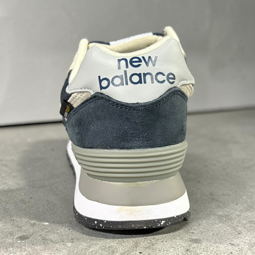 New Balance 574 Gore-Tex • Dark Blue