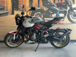 Triumph Trident 800, 2026