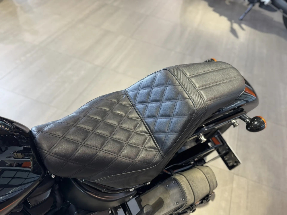 Harley-Davidson Street Bob 114