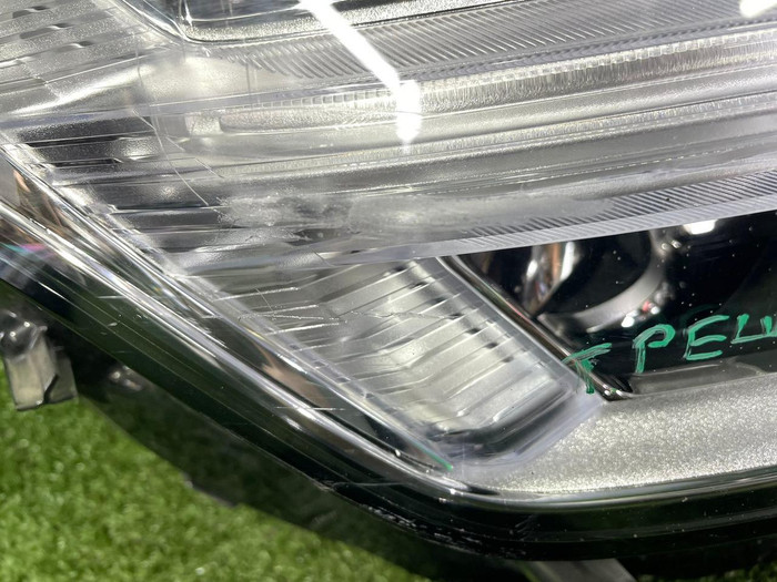 Фара правая Volvo XC90 2 (2014-2019) Full LED