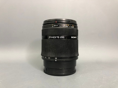 Sony 18-200mm 3.5-6.3 DT