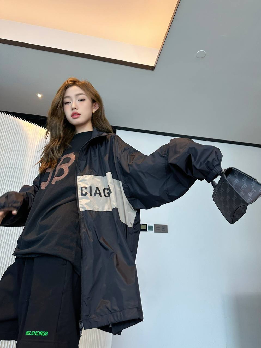 Худи Balenciaga