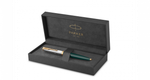 Шариковая ручка Parker 51 Premium Forest Green GT стержень: M, цвет чернил: black, в подарочной упаковке.