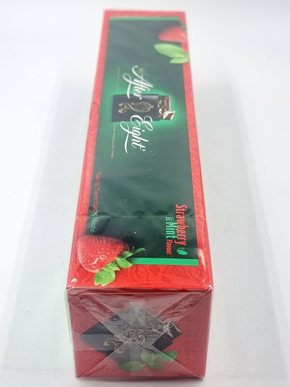 Шоколад порционный с начинкой AFTER EIGHT клубника и мята 400 г