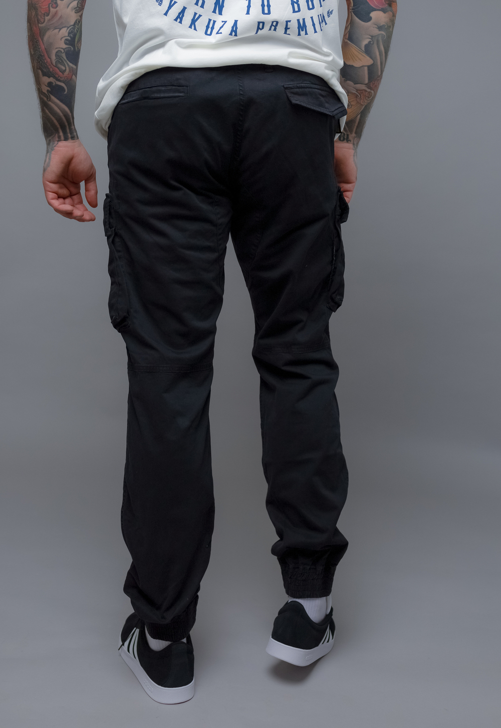 Карго брюки черные Yakuza Premium 3751
