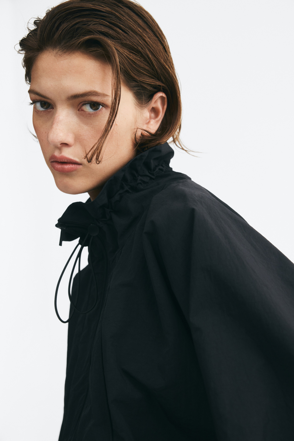 Куртка оверсайз из нейлона - H&M