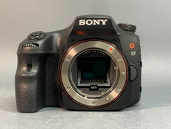 Sony Alpha SLT-A57 Kit 18-55mm 1909 кадров