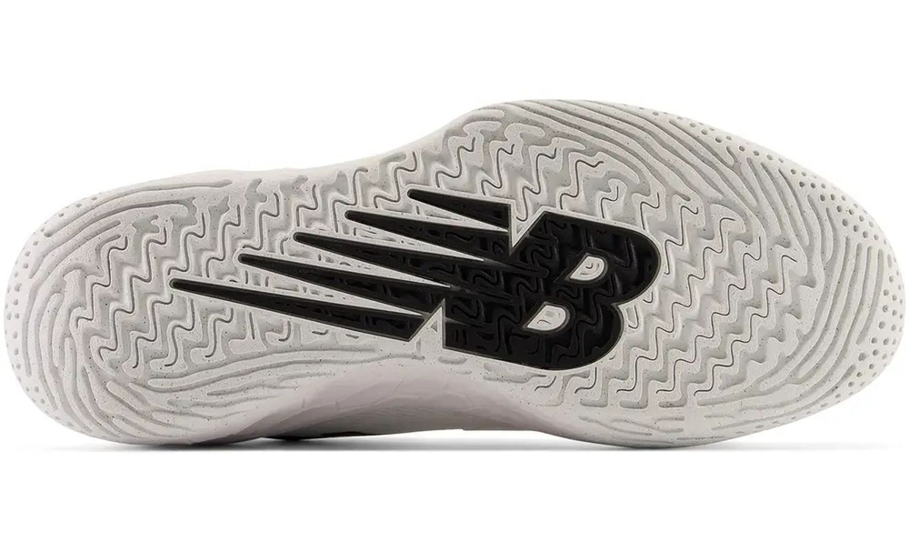Мужские кроссовки теннисные New Balance Fresh Foam Lav v2 - white/black