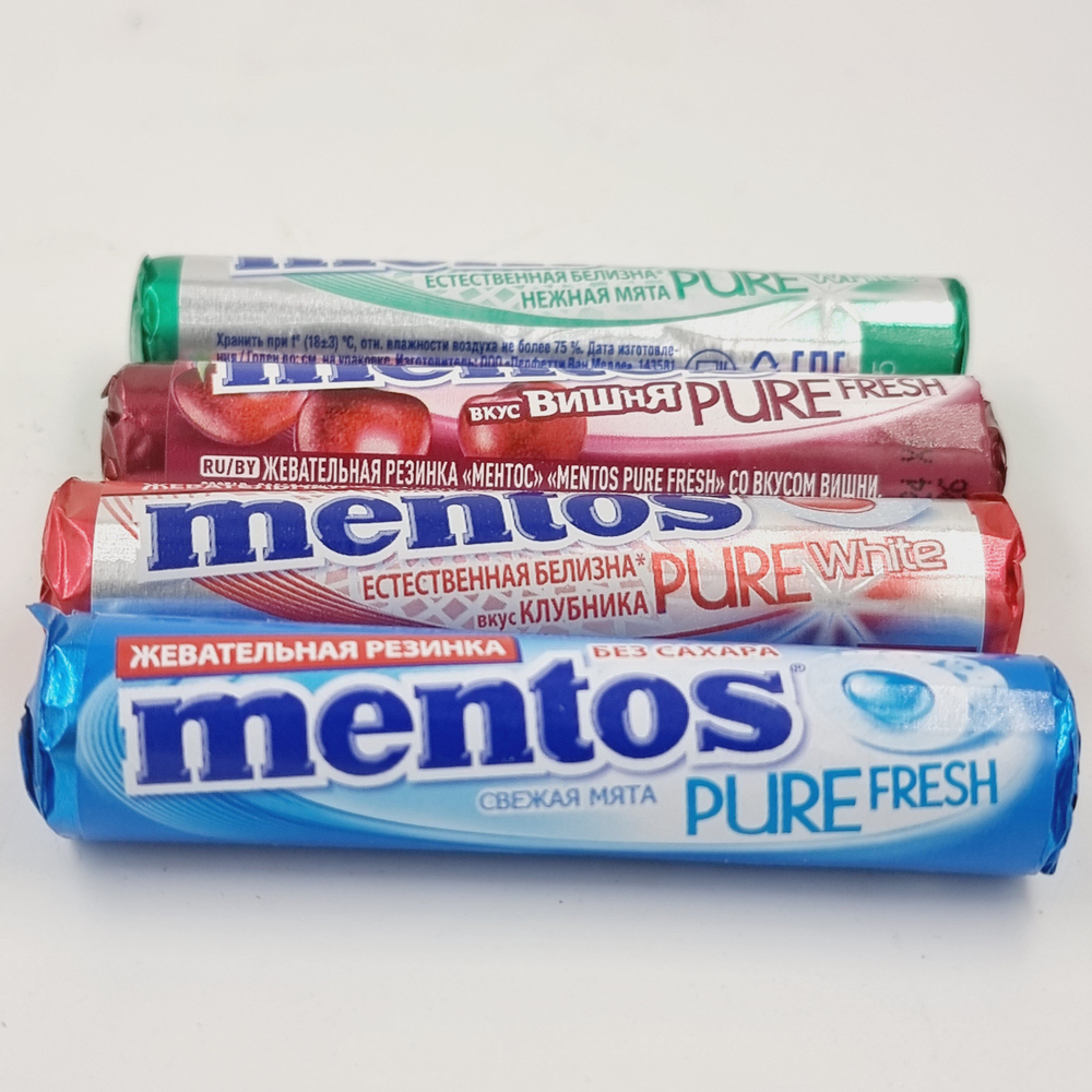 Mentos жевательная резинка Pure White вкус Клубника, Нежная мята, Вишня, Свежая мята (15,5х4) 62 г