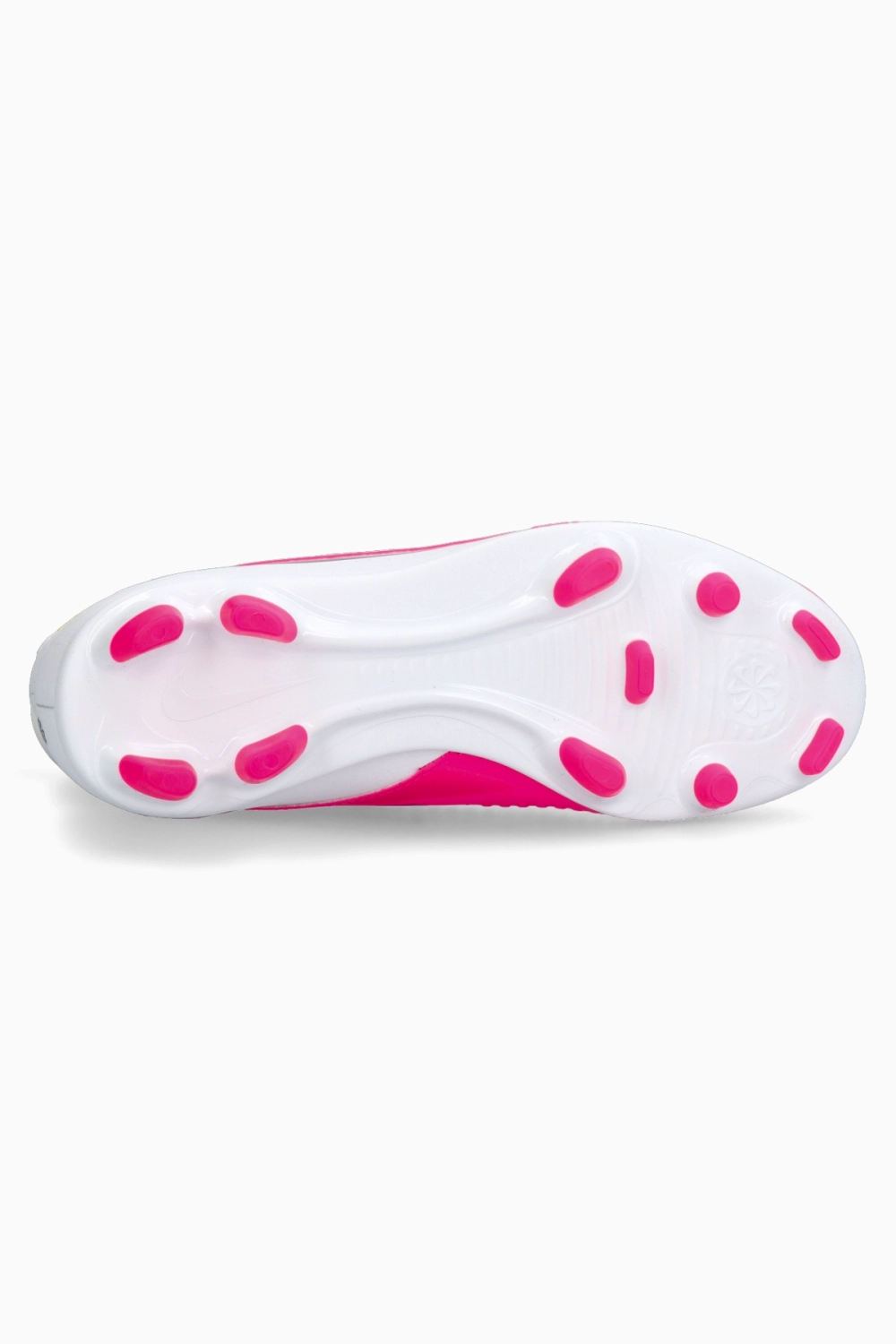 Бутсы Nike Phantom 6 Low Club FG/MG Junior - розовый