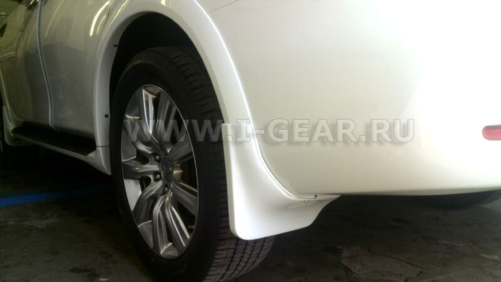 Задние Брызговики Infiniti QX56 QX80